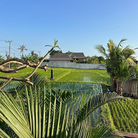 Unit Space Village Canggu Exteriör bild