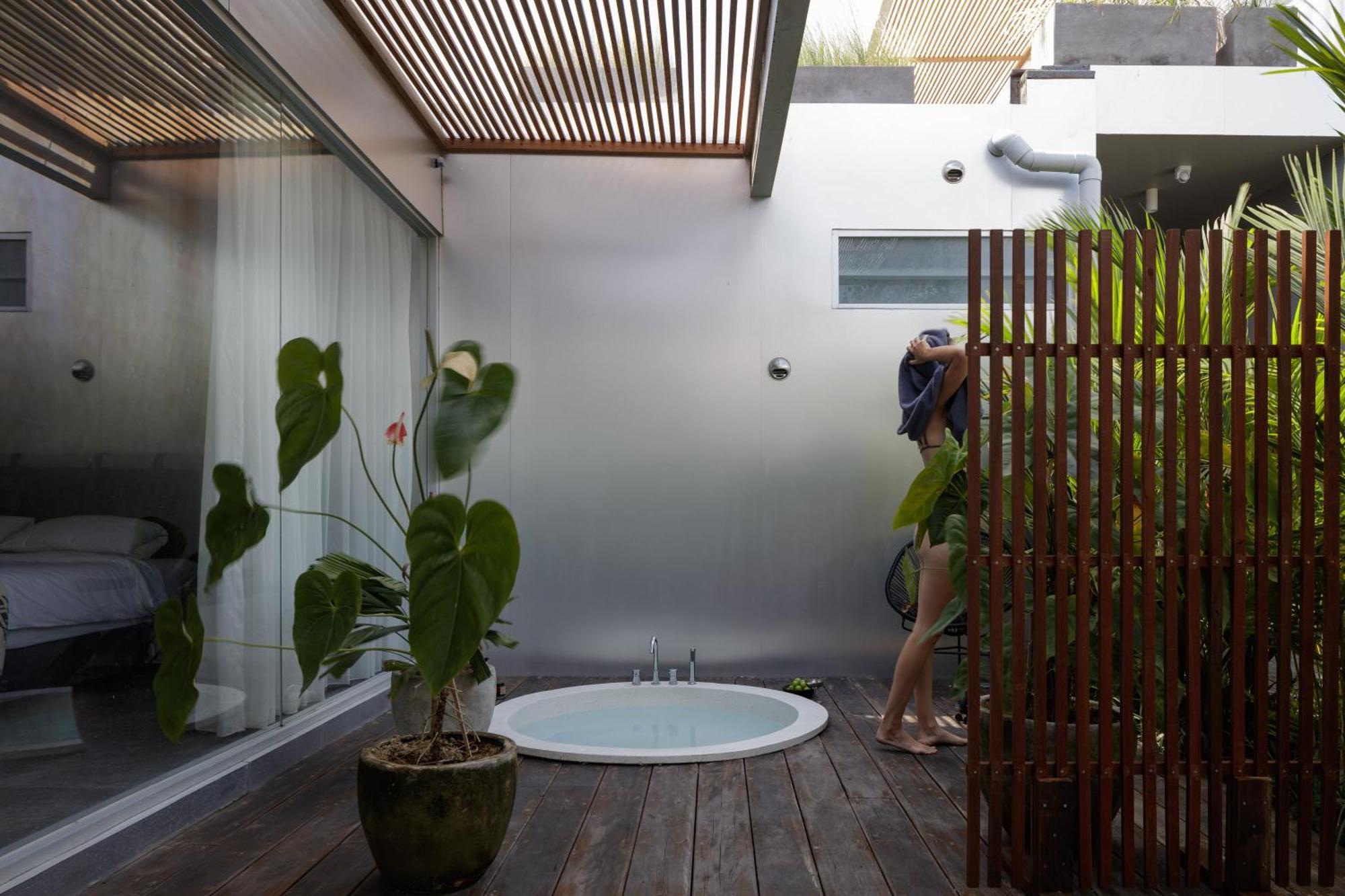 Unit Space Village Canggu Exteriör bild